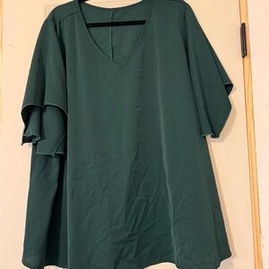 Hunter Green flutter sleeve top